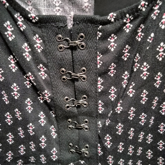 NWT Torrid Fit And Flare Sleeveless Top - Picture 4 of 7